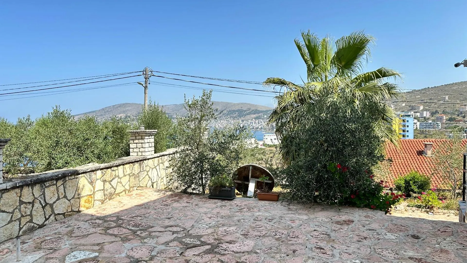 Berti Apartments Saranda 0*,